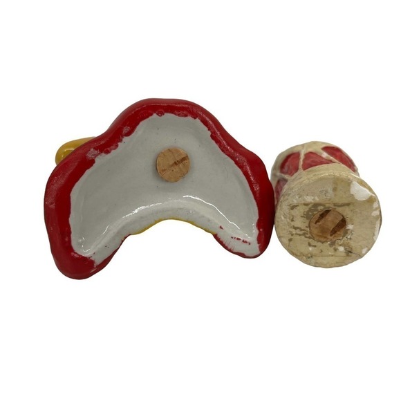 Vintage Salt & Pepper Shakers Native American Man & Drum Collectable Ceramic - Picture 8 of 8